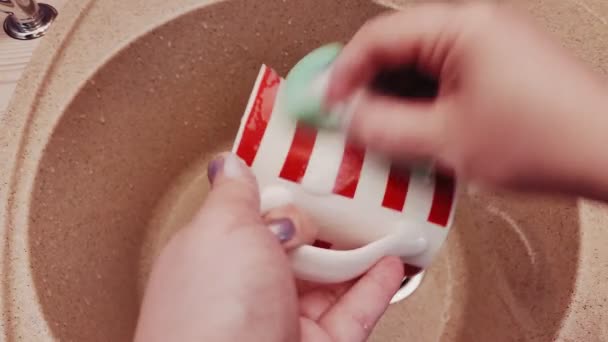 Women Hands Wash Cups Sink Foam Water Horizontal Video — Stock Video