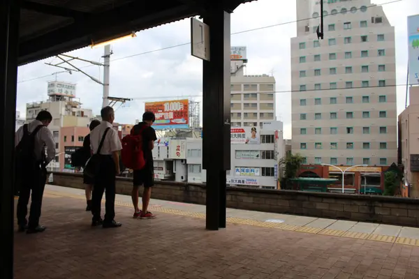 Personnes Faisant Queue Gare Beppu Pour Voyager Déplacer Prise Juin — Photo