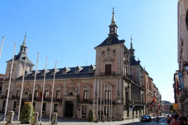 Madrid 'deki Plaza de la Villa, Temmuz 2024' te Eski Şehir 'de ele geçirildi.