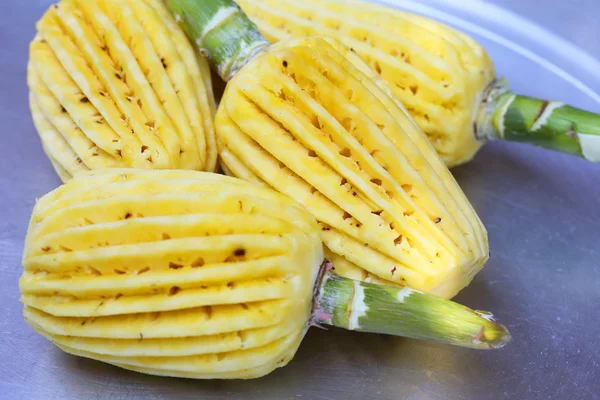 Fresh Pineapple slices — Stock Photo, Image