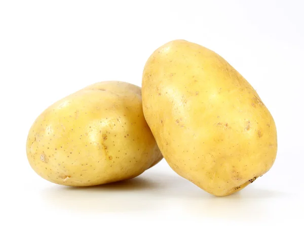 Potatis isolerad på vit bakgrund — Stockfoto