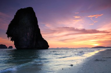  günbatımı Pranang plaj. Railay, Krabi il Tayland