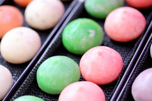 Mochi colorido postre japonés — Foto de Stock