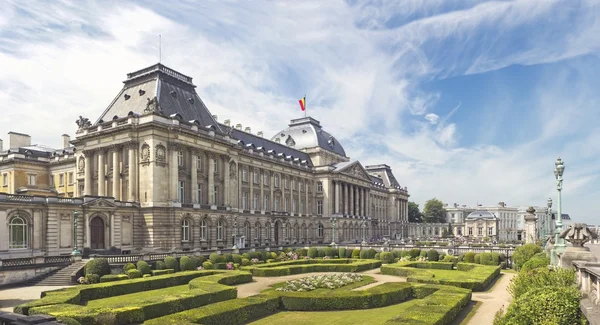 Брюссельський Королівський палац за — стокове фото
