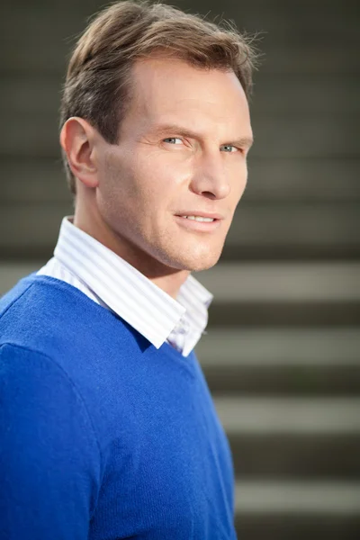 Portrait of pensive man — Stock Photo, Image