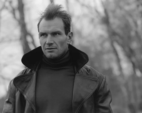 Pensive guy portrait — Stock Photo, Image