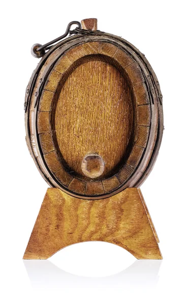 Старая деревянная бочка с подставкой снять фронт — стоковое фото