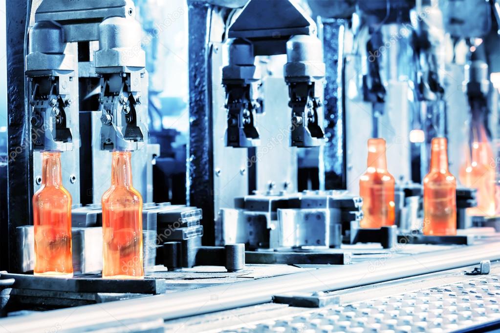 Manufacturing process of bottles