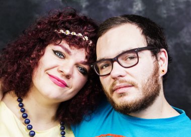 Çekici genç genç Çift