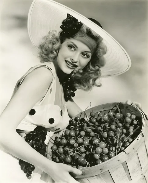 Cherry Picking — Stockfoto