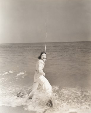 genç kadın balıkçılık