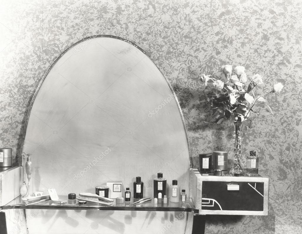 Vintage Vanity Set Stock Photo By, Black Vintage Vanity Set