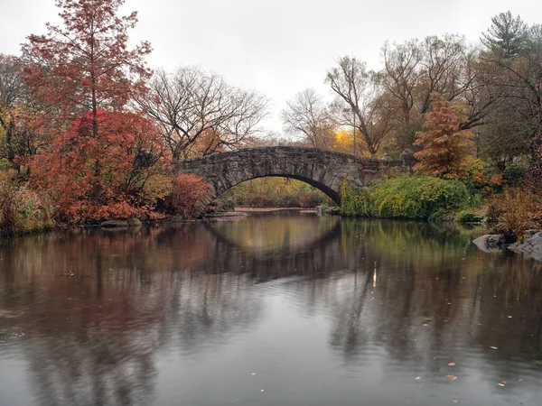 Ponte Gapstow Central Park Início Manhã Outono — Fotografia de Stock