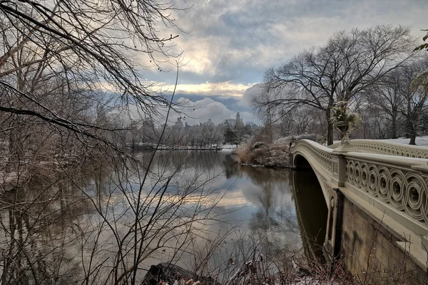 Puente Proa Central Park Nueva York Después Tormenta Nieve — Foto de Stock
