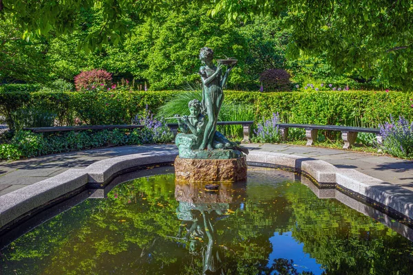 Conservatory Garden Formell Trädgård Nordöstra Hörnet Central Park New York — Stockfoto