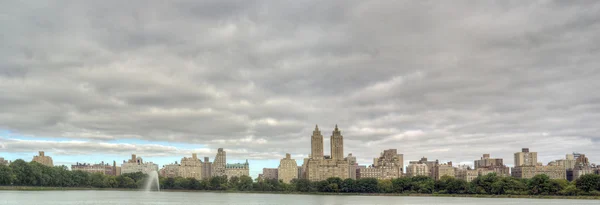 Jacqueline Kennedy Onassis Reservoir Park centralny zbiornik — Zdjęcie stockowe