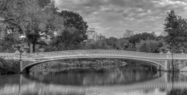 Bow bridge Royalty Free Stock Images