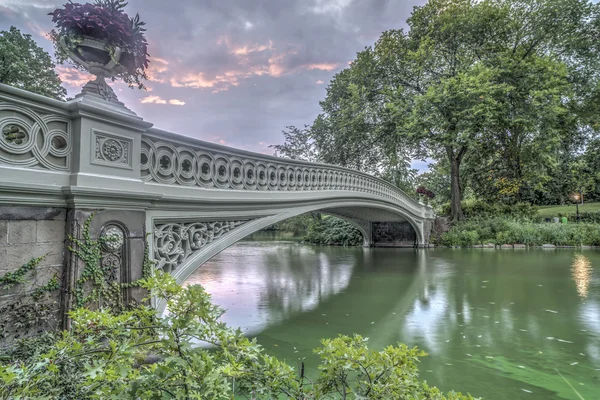 Ponte de arco — Fotografia de Stock