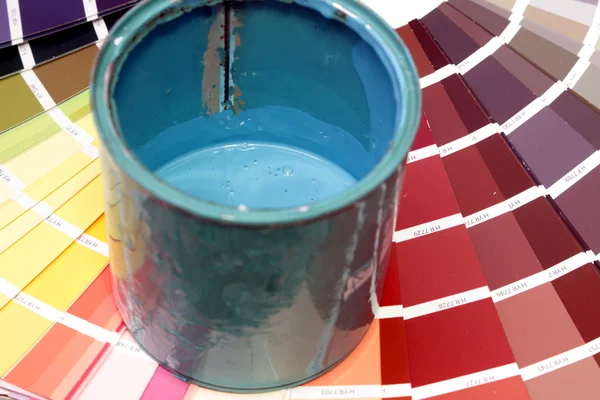 Table de couleur pour la peinture — Photo