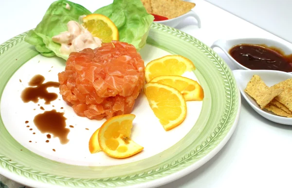 Salmon tartare — Stock Photo, Image