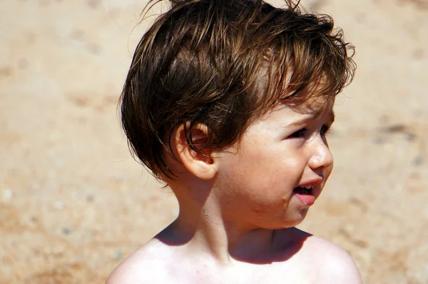 Child on the beach — Stock Photo, Image