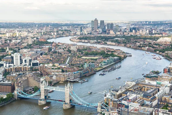 Londra Ngiltere Temmuz 2013 Londra Kule Köprüsü Kanarya Rıhtımı Docklands Stok Resim