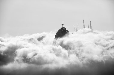 Corcovado dağ İsa kurtarıcı Rio günbatımı bulutlar