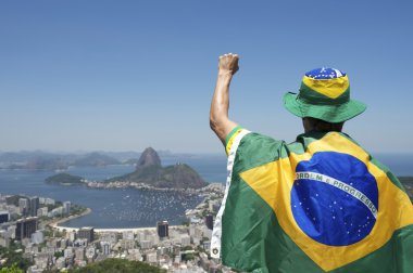 ayakta fan Brezilyalı içinde sarılı vatansever Brezilya rio bayrak