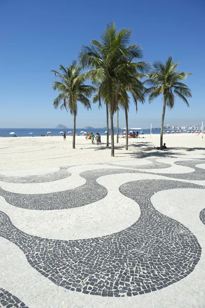 Copacabana beach boardwalk rio de janeiro Brazylia — Zdjęcie stockowe