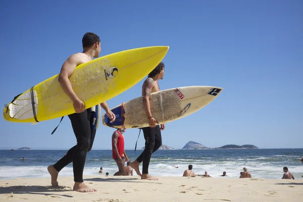 Brasilianske surfere Ipanema Beach Rio de Janeiro - Stock-foto