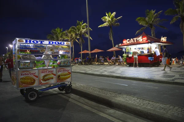 Hot Dog Indkøbskurv og Kiosk Ipanema Beach Rio - Stock-foto
