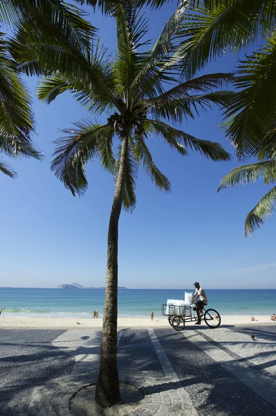 Ice Vendor Delivery Rio de Janeiro Brazil — Stock Photo, Image