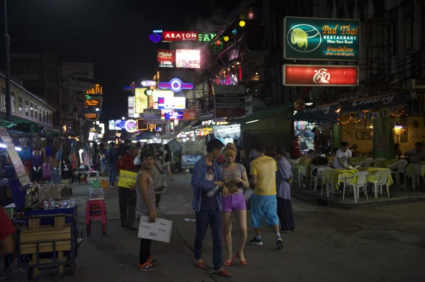 Bangkok Backpacker gece hayatı Khao San Road