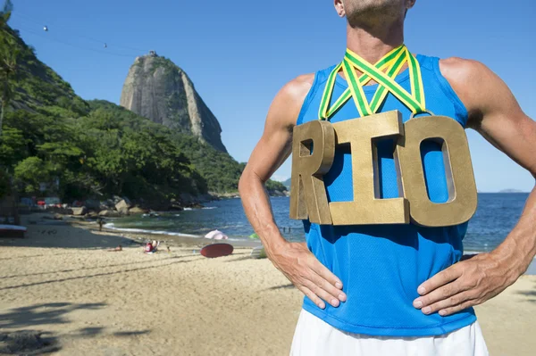 Medalha de Ouro RIO Atleta em pé Pão de Açúcar Montanha — Fotografia de Stock