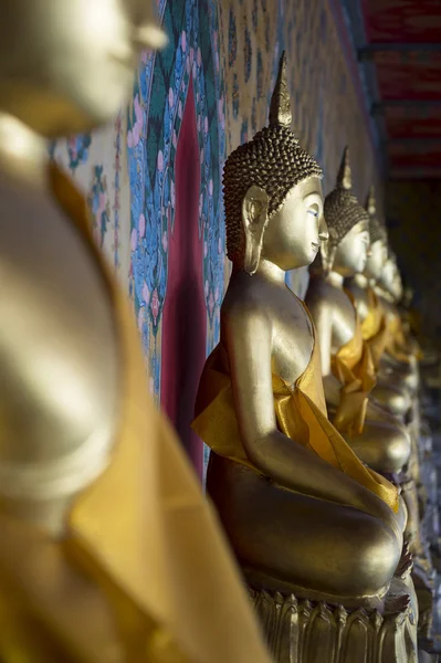 Buddhist Temple Golden Buddhas Bangkok Thailand — Stock Photo, Image