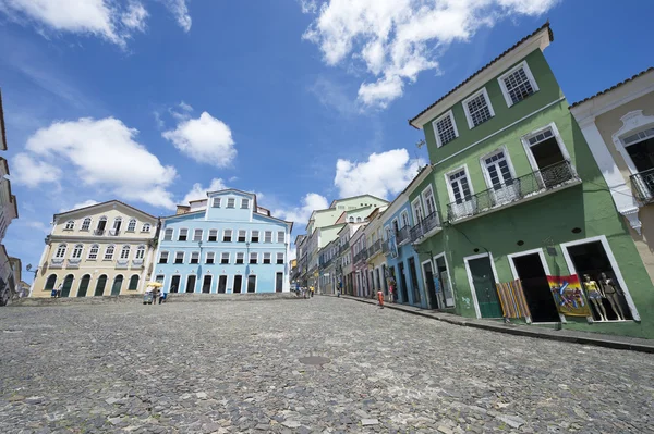 Kleurrijke koloniale het platform pelourinho salvador Brazilië — Stockfoto
