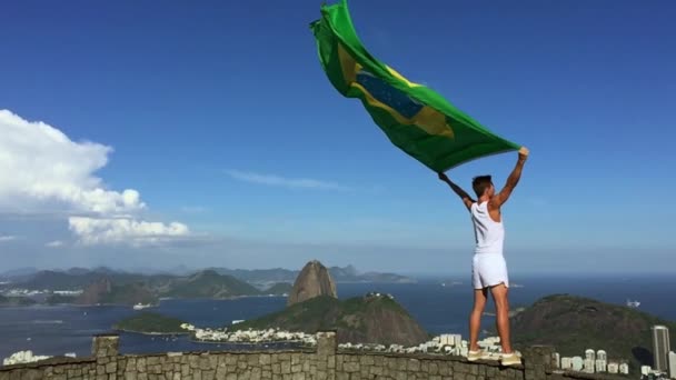 Sportovec brazilská vlajka Rio de Janeiro — Stock video