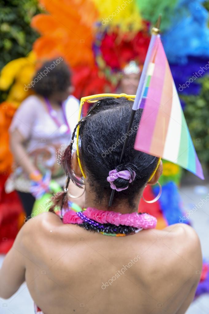 platya-dlya-transvestitov