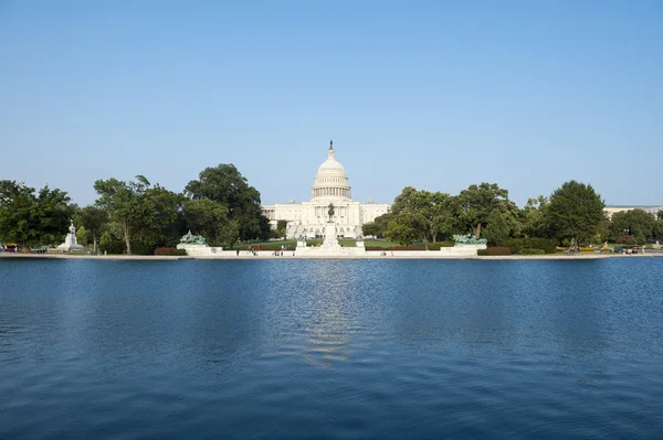 Capitol Building Washington DC États-Unis avec étang — Photo