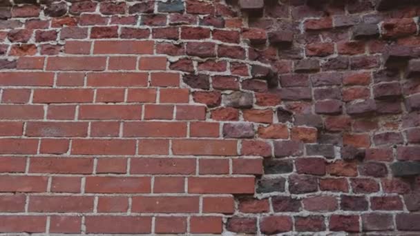 Roztrzaskany Starożytnej Cegły Ściany Tekstury Grunge Pęknięty Wzór Powierzchni Pusty — Wideo stockowe