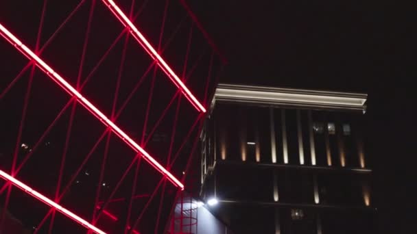 Iluminação Néon Edifício Alta Tecnologia Estilo Geometria Linhas Arquitetura Futurista — Vídeo de Stock