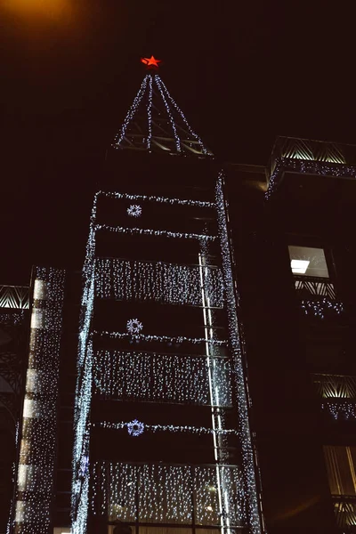 Office Building Tower Christmas Decoration Illumination Work Weekends Job — Stock Photo, Image