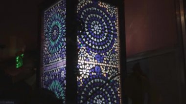Hint feneri lambası geleneksel desen parıltısı sihirli hindu süsleme ışığı