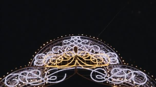 Decorações Rua Ano Novo Celebração Cidade Feriados Brilho Arco Mágico — Vídeo de Stock