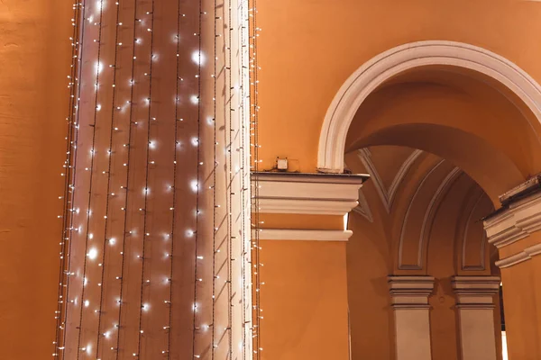 Colunas Brilhantes Decoração Arquitetura Estilo Fasade Natal Casa Edifício — Fotografia de Stock