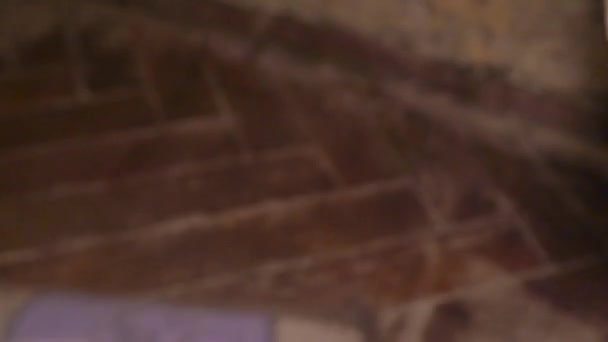 Restaurierung alten Holzparkett Textur kantigen Mauerwerk braun Bodenbelag Loft — Stockvideo