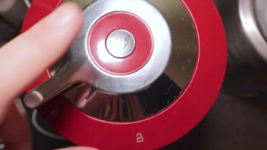 Kahve makinesi kapsülleri Düğme seçimine basmak kolaydır