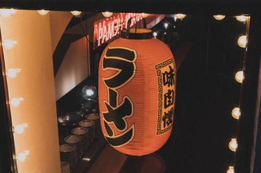 Japon restoranının fener vitrini dış menü yemeği afiyet olsun.