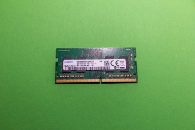 Samsung RAM bellek kartı dizüstü bilgisayar onarım anahtarı Rusya, Saint-Petersburg, 6apr2021.