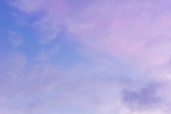 Tramonto Cielo Con Nuvole Galleggianti Bella Nuvola Illuminata Dal Sole — Foto Stock